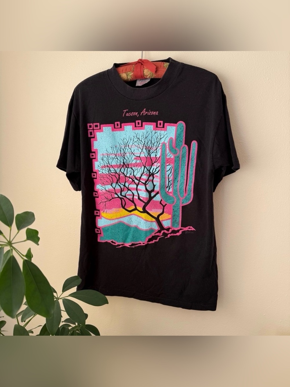 Retro vintage Tuscon cactus shirt